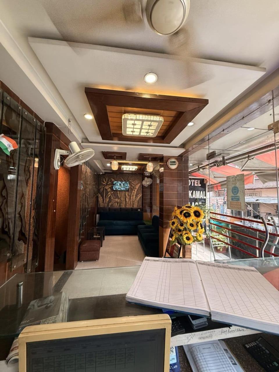 Rajkamal Palace - Near Kashi Vishwanath Temple 瓦拉纳西 外观 照片